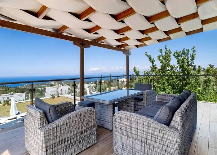 Goudis Tsoukaládhes