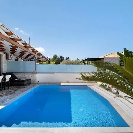 Goudis * Tsoukaladhes