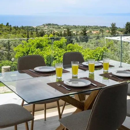 Goudis Villa Tsoukaladhes